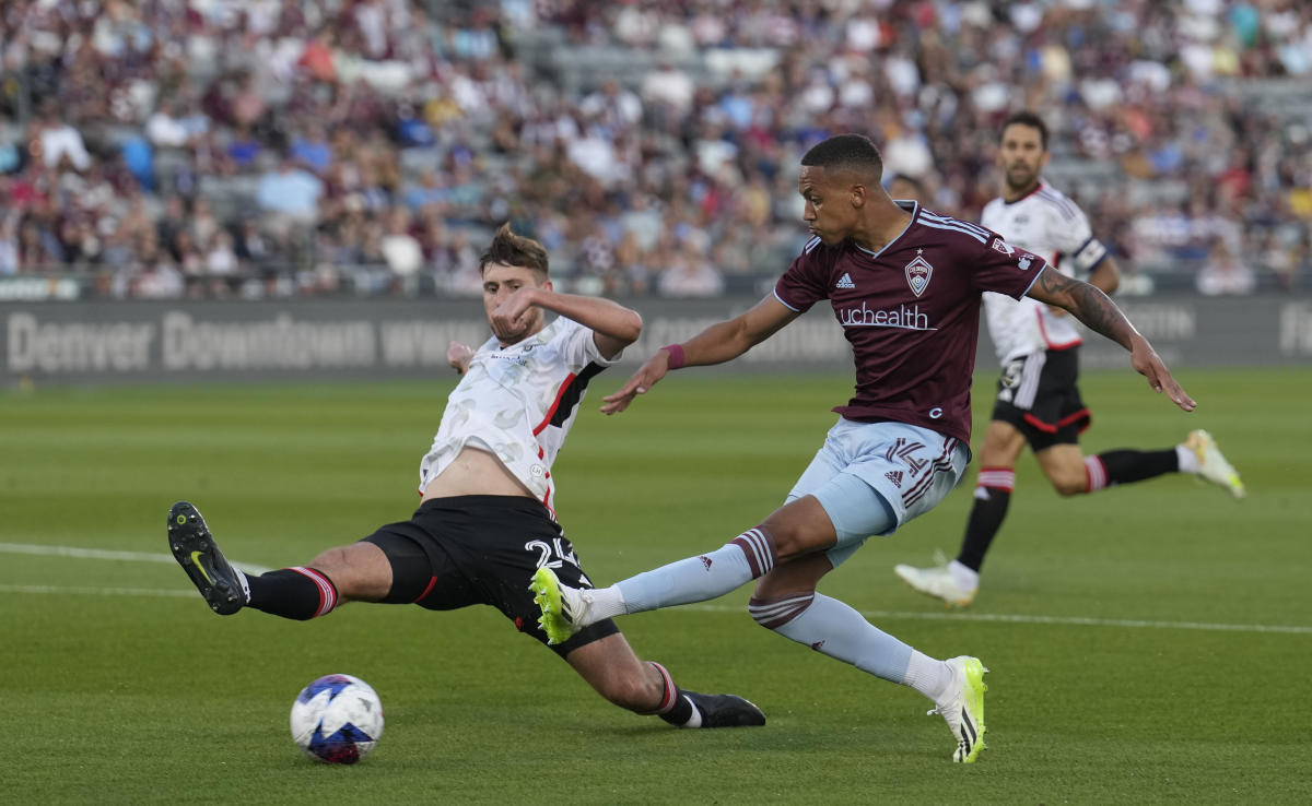 Colorado Rapids 2013 Home Kit