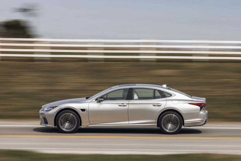 2024 lexus ls 500h awd