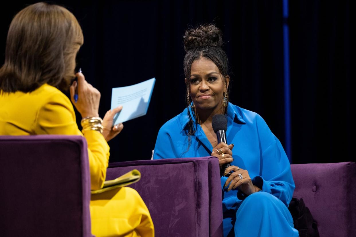 The Light We Carry Tour with Michelle Obama moderated by Hoda Kotb at the Met in Philadelphia, PA on Saturday November 19, 2022. (Ben Solomon/Penguin Random House)