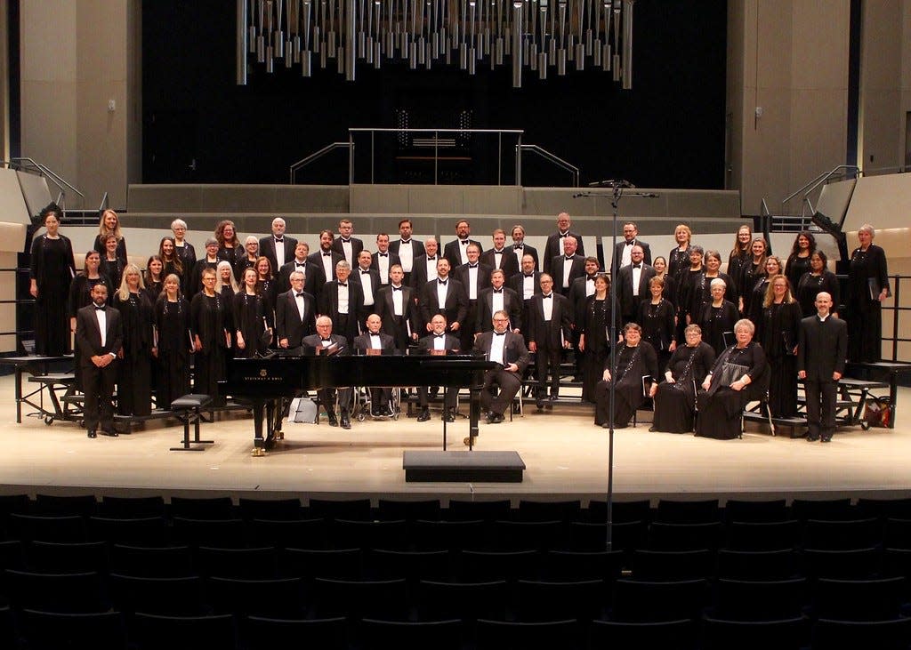 The Chamber Singers of Iowa City's special holiday concert will be held at 7:30 p.m. Friday, Dec. 15 at the Congregational United Church.