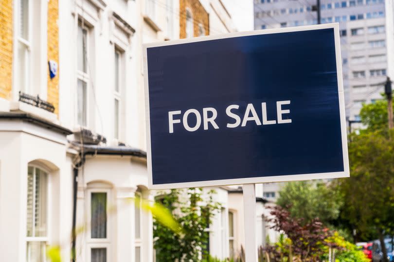 For sale sign on London street