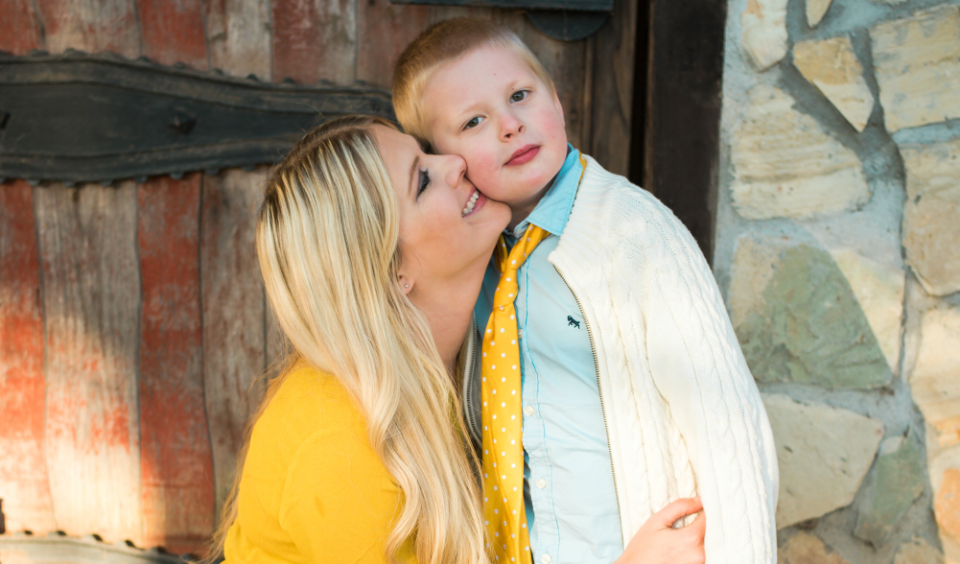 Kate Swenson's 7-year-old son, Cooper, has autism and is nonverbal.&nbsp;Her "number one piece of advice" for parents navigating the holidays with kids with autism is to speak up and be honest.&nbsp; (Photo: <a href="http://kaciekphotography.com/" target="_blank">Kacie K. Photography</a>)
