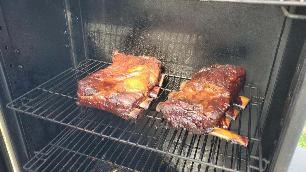 Smoked beer can chicken