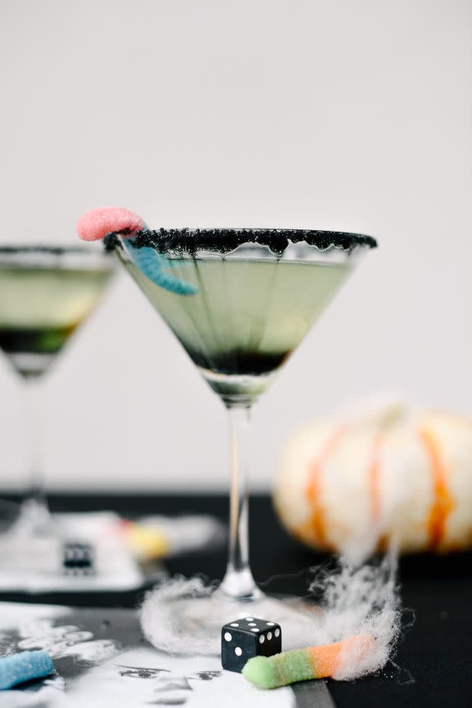 30) Oogie Boogie Halloween Cocktail