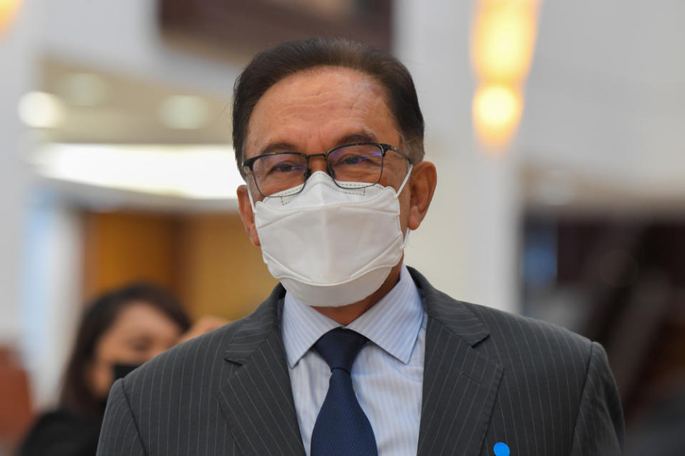 Datuk Seri Anwar Ibrahim declined the usage of a new office, saying his current office was sufficient. — Bernama pic