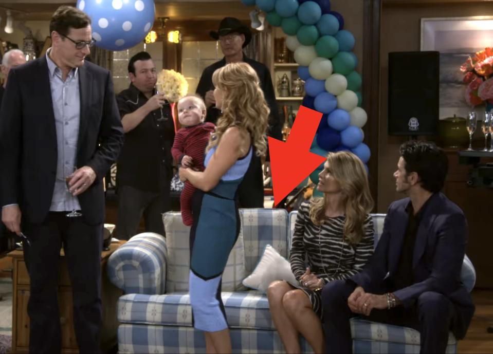 the couch in Fuller House