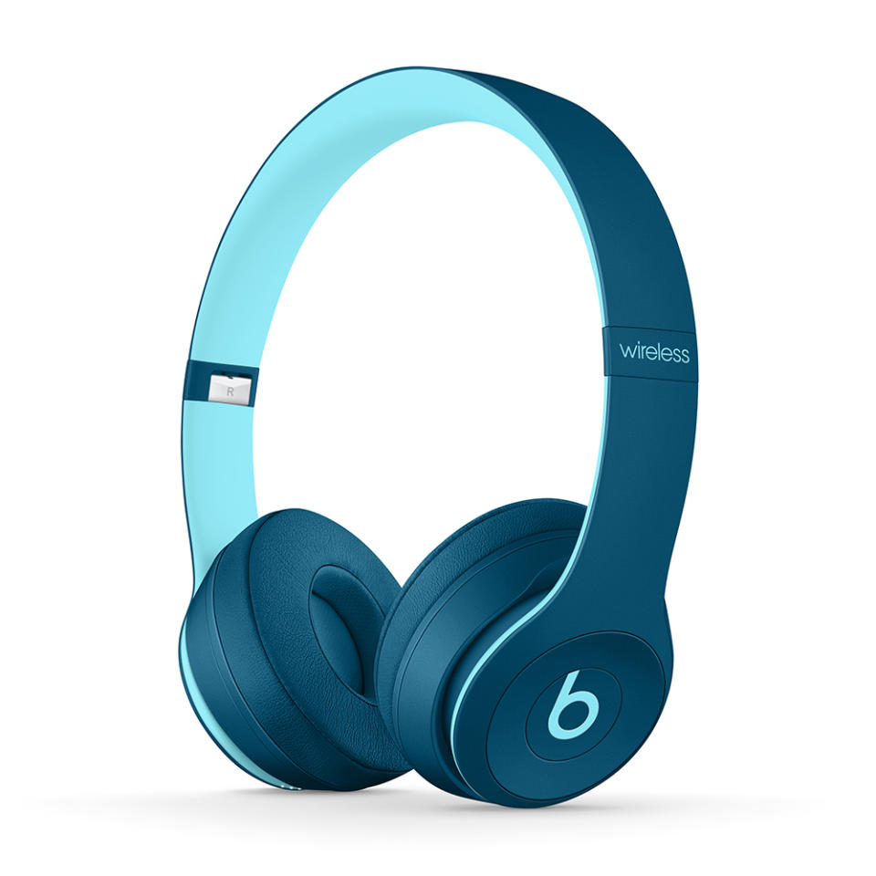 Beats Solo3 Wireless Headphones. (Photo: Walmart)