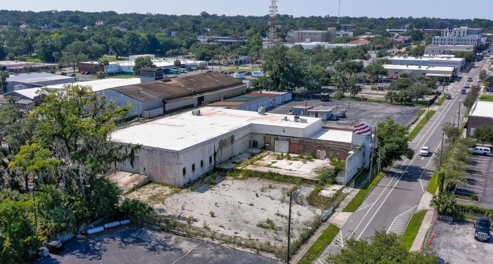 The Forge will include an outside patio bar in the area seen here in the foreground at the old WMOP building at 343 NE First Ave.