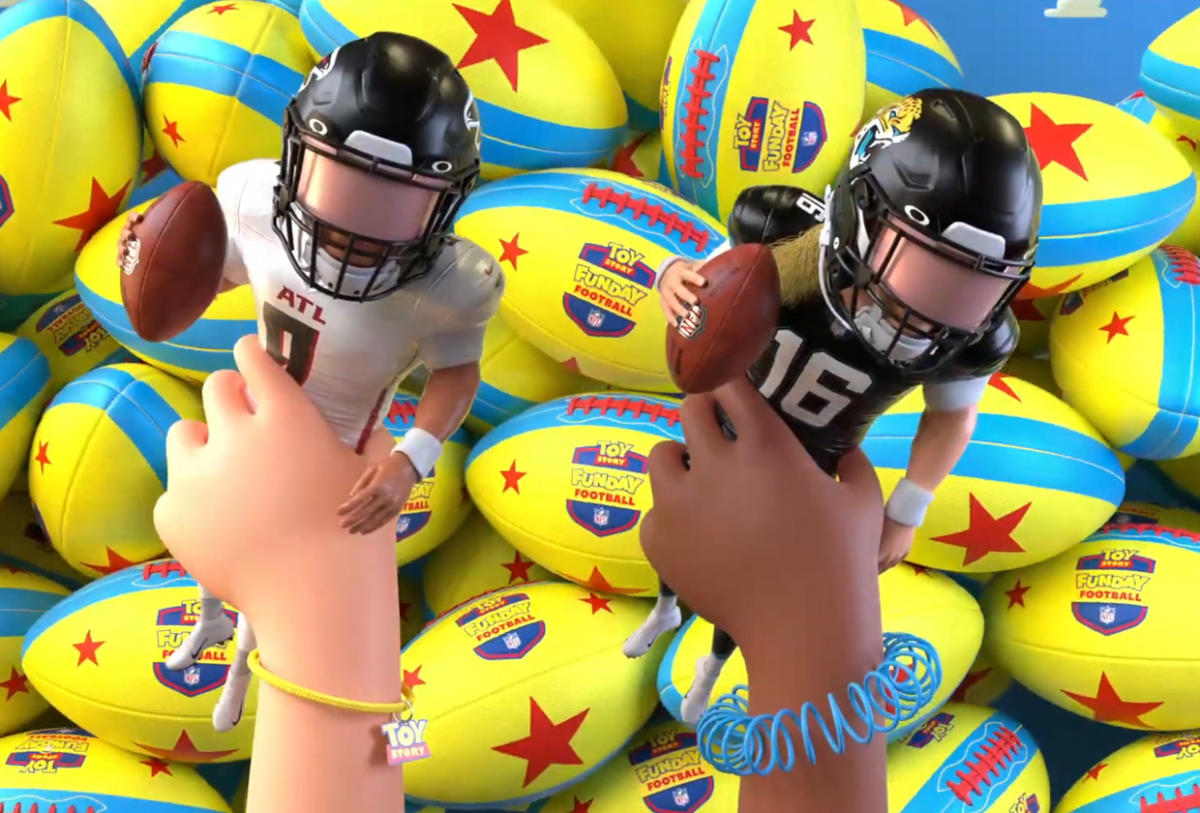 Toy Story NFL broadcast #disney #nfl #nfltoystory #disneynews #disneyparks  #disneyworld #toystory 