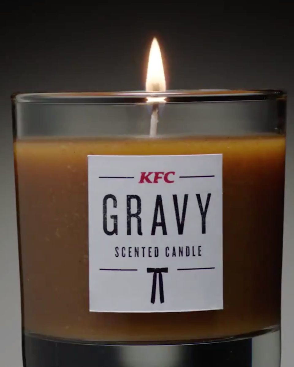 KFC is giving away 230 limited edition candles that will make your home smell finger lickin’ good. (Credit: Twitter/@KFC_UKI)