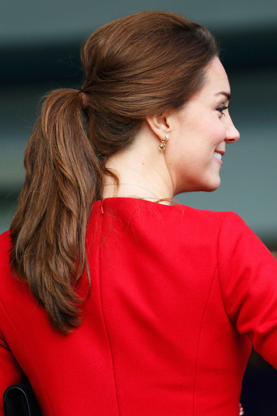 <p>A bump at the base of Kate's pony added subtle volume to this hairstyle. </p>