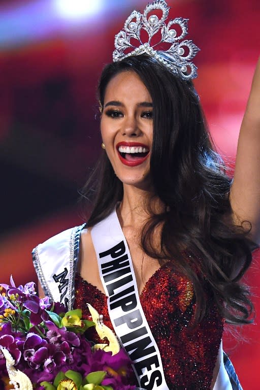 <p>Miss Univers 2018 est diplômée en théorie de la musique. Elle se passionne pour le jazz. Elle a un autre talent : elle pratique les arts martiaux. Crédit photo : AFP </p>