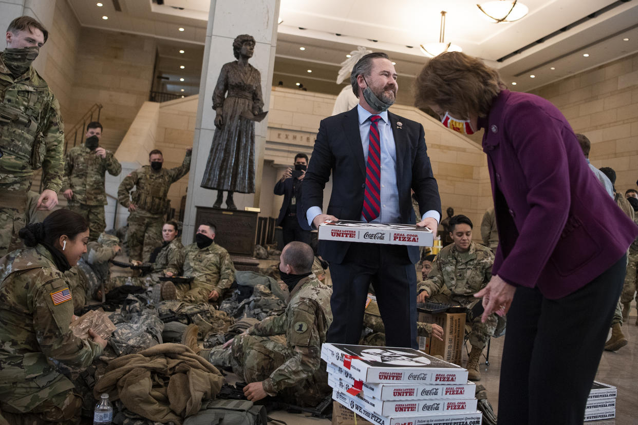 National Guard in Capitol Visitor Center (Tom Williams / CQ-Roll Call, Inc via Getty Imag)