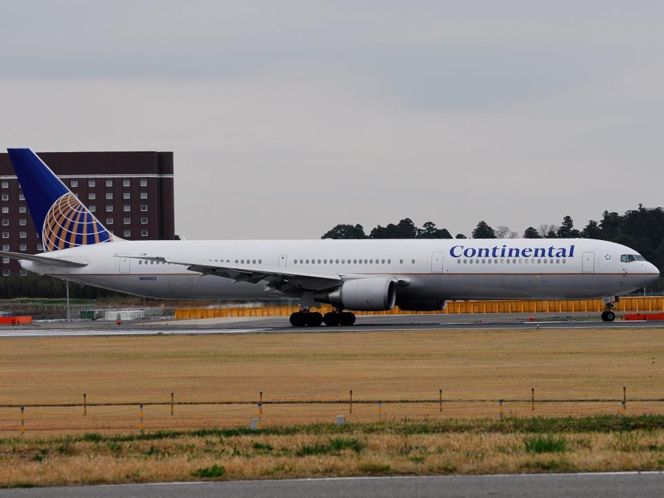United 767-400ER.