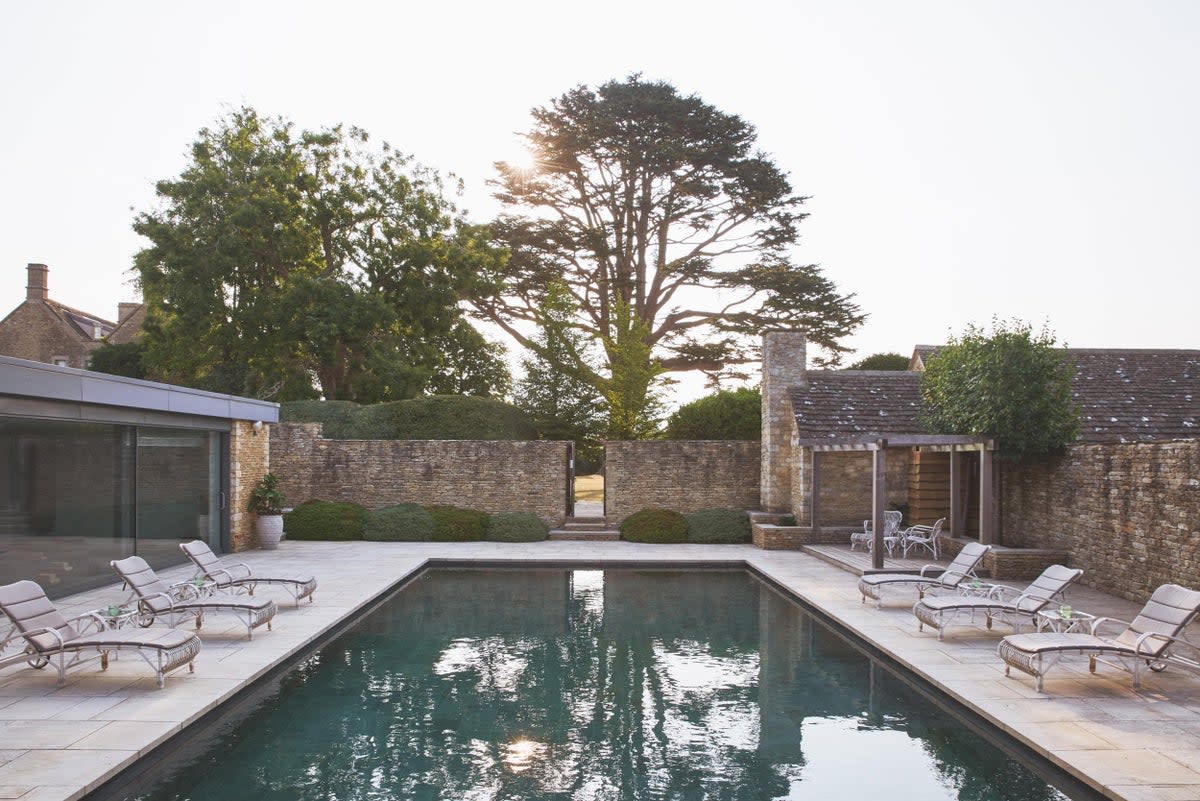 Thyme has an outdoor swimming pool and spa access (Thyme)
