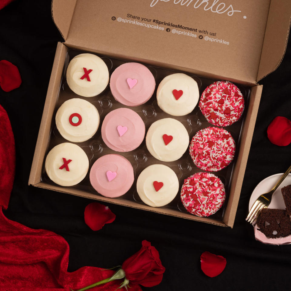 <p><a href="https://go.redirectingat.com?id=74968X1596630&url=https%3A%2F%2Fsprinkles.com%2Fproducts%2Fvalentines-day-dozen&sref=https%3A%2F%2Fwww.thepioneerwoman.com%2Fholidays-celebrations%2Fgifts%2Fg38687296%2Fvalentines-day-gifts-for-mom%2F" rel="nofollow noopener" target="_blank" data-ylk="slk:Shop Now;elm:context_link;itc:0;sec:content-canvas" class="link ">Shop Now</a></p><p>Sprinkles Valentine's Day Dozen </p><p>sprinkles.com</p><p>$80.00</p><span class="copyright">Sprinkles</span>