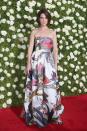 <p>The actress was spring-perfect in this strapless number. (Photo: Getty Images) </p>