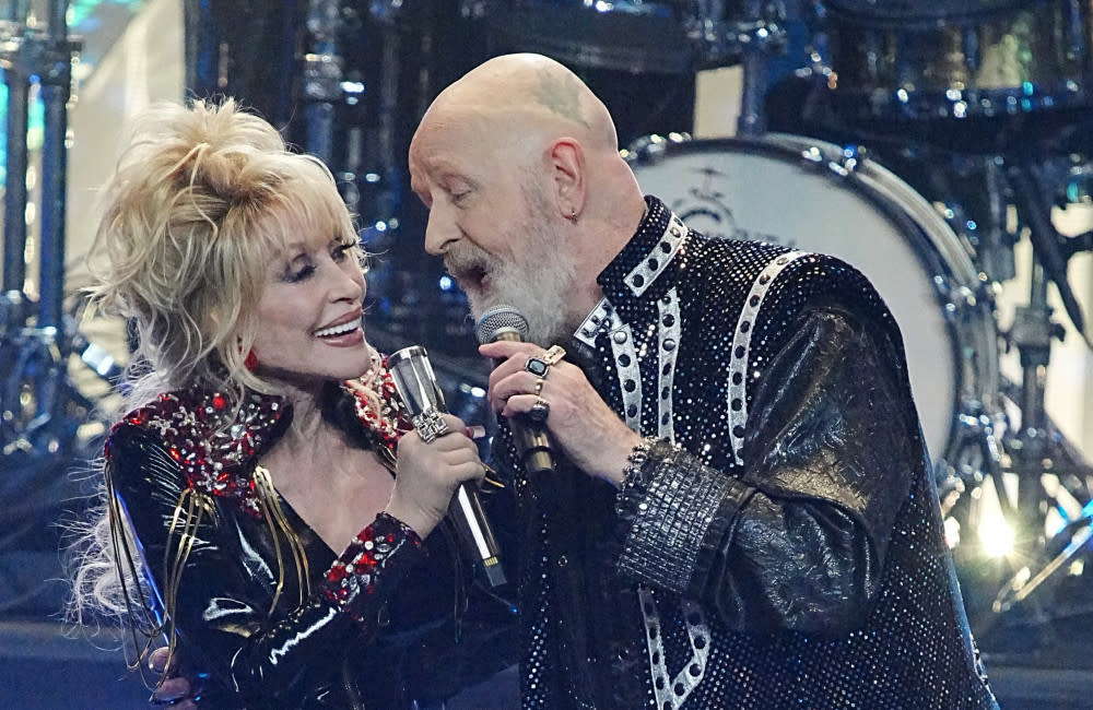 Dolly Parton and Rob Halford duetted on Jolene at the Rock and Roll Hall of Fame induction credit:Bang Showbiz