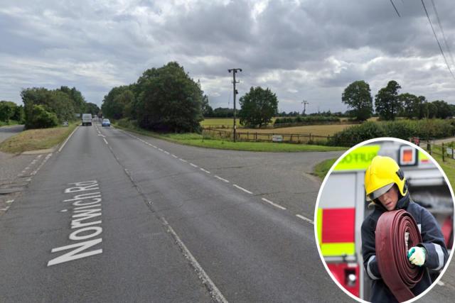 Barn full of combustibles ablaze near A140