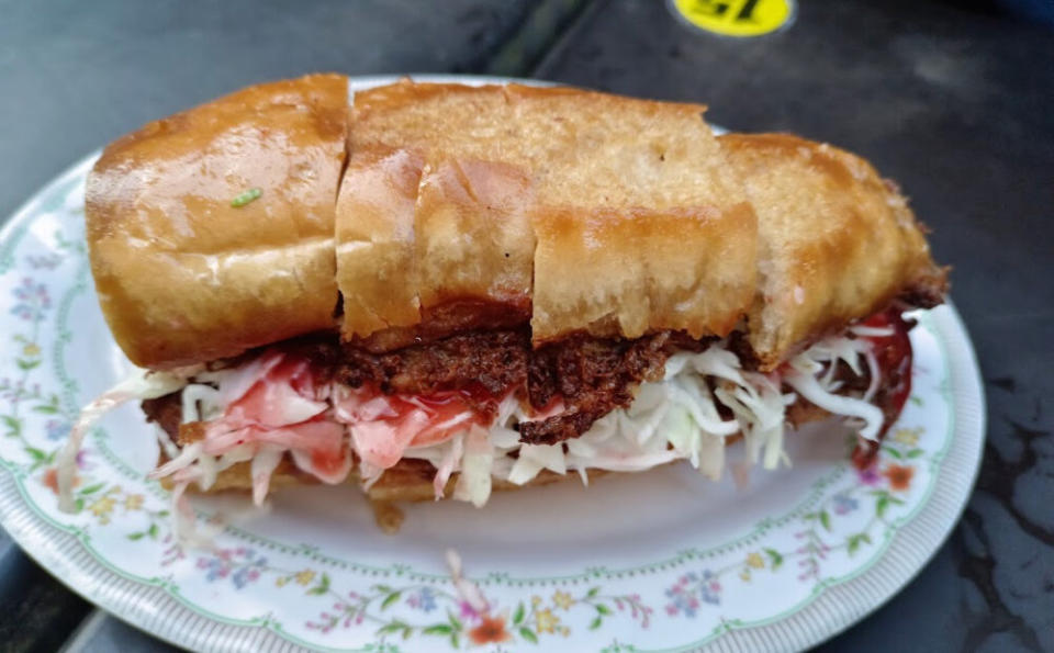 Seri Erra Kopitiam Roti John - Roti John