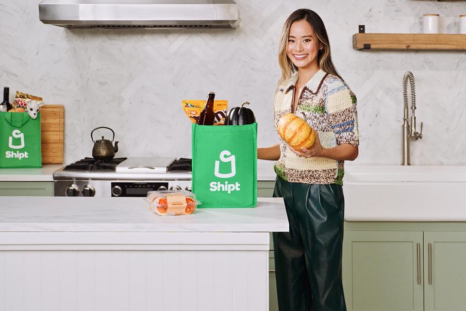 Shipt Halloween Hosting Specialist, Jamie Chung (2)