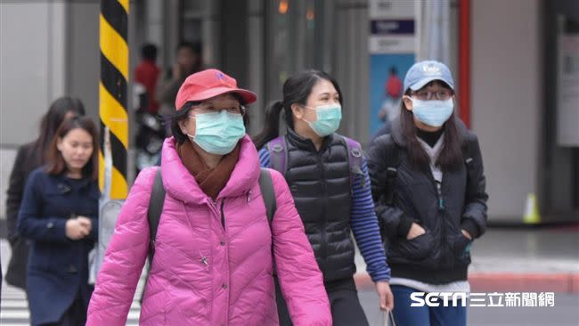 今起「秋老虎」發威，週五有東北風南下。（圖／資料照）