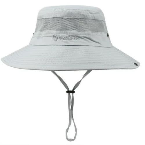 gray wide-brimmed bucket hat