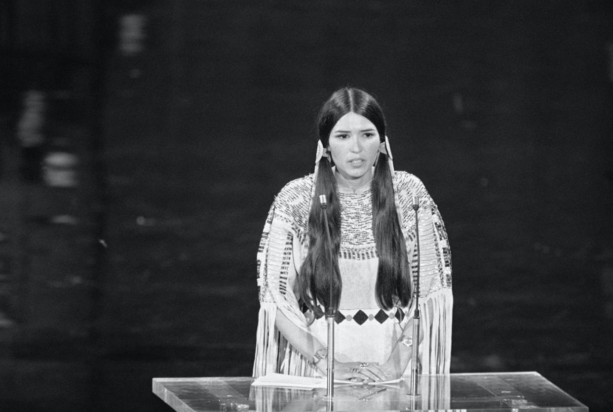 Sacheen Littlefeather speaks at the 45th Academy Awards. <a href="https://www.gettyimages.com/detail/news-photo/sacheen-littlefeather-speaks-at-the-45th-academy-awards-on-news-photo/515108640?phrase=sacheen%20littlefeather&adppopup=true" rel="nofollow noopener" target="_blank" data-ylk="slk:Bettmann/Getty Images;elm:context_link;itc:0;sec:content-canvas" class="link ">Bettmann/Getty Images</a>