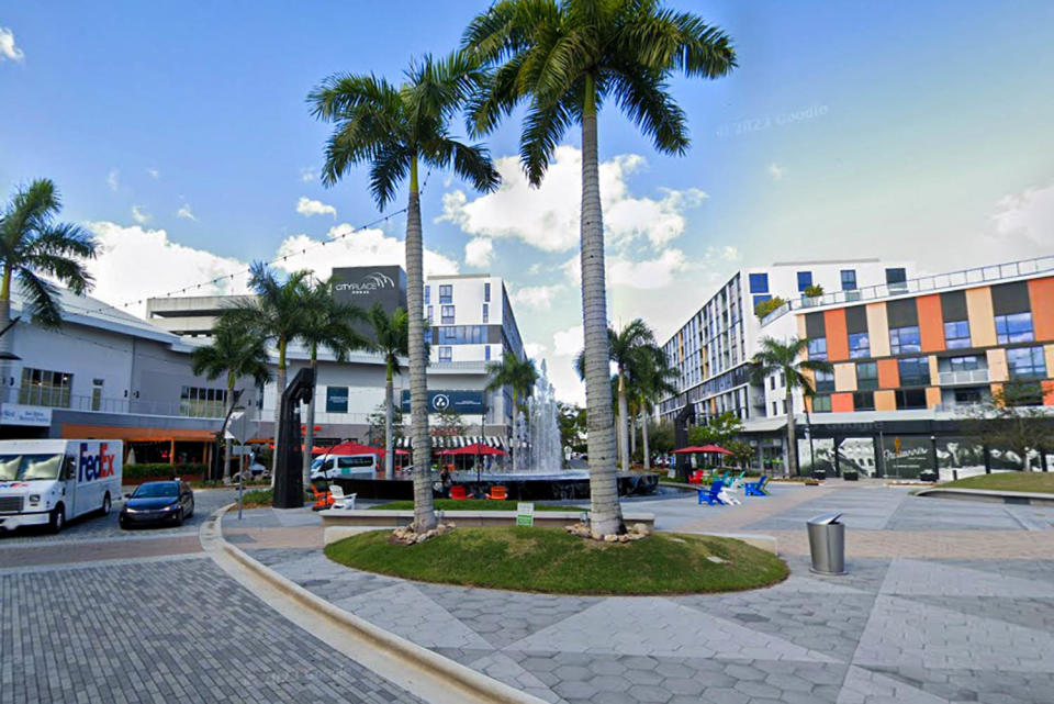 Street view of CityPlace Doral shopping mall. (Google Maps)