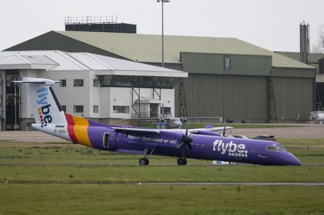 Flybe emergency landing