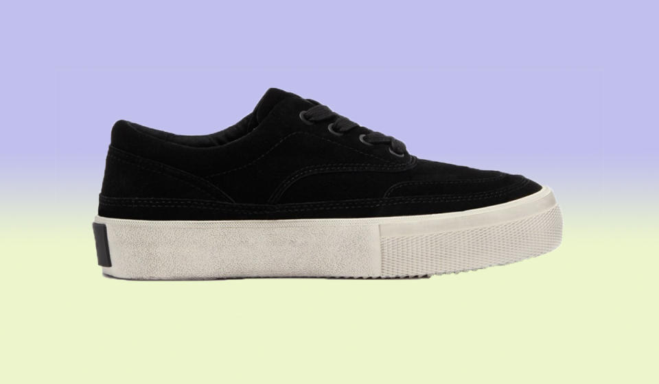 These suede sneakers are a ridiculous 56 percent off. (Photo: Nordstrom Rack)