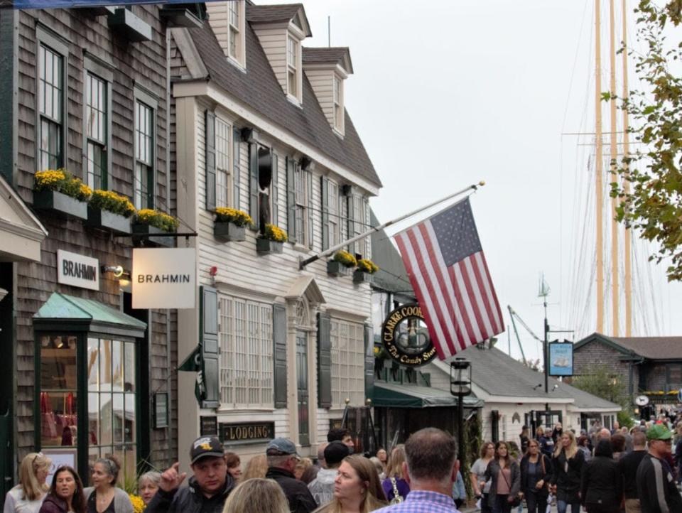 The annual Bowen’s Wharf Seafood Festival ushers in autumn with local seafood and other treats.