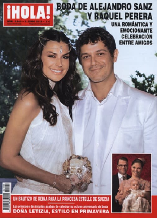 Raquel Perera y Alejandro Sanz en la portada de ¡Hola!. (Foto: ¡Hola!)