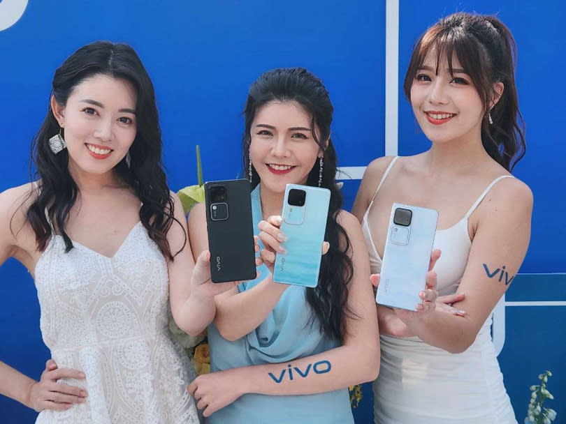 vivo V30全色系。（圖／廖梓翔攝）