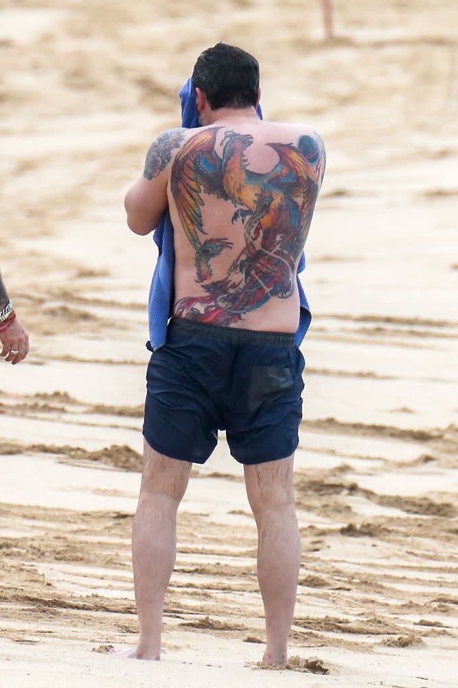 Ben Affleck Shows Off Massive Back Tattoo He Said Was 'Fake'