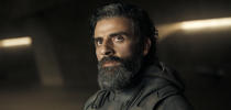 En esta imagen difundida por Warner Bros. Pictures, Oscar Isaac en una escena de "Dune". (Warner Bros. Pictures vía AP)