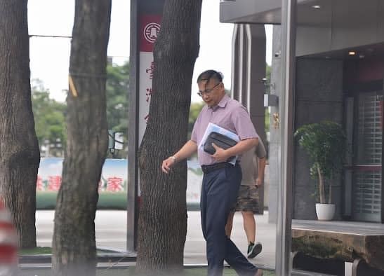 徐巧芯爆料，有民眾檢舉王義川在6月11日下午1點左右，要前往北檢的路上兩度違規。（圖／翻攝自徐巧芯臉書）