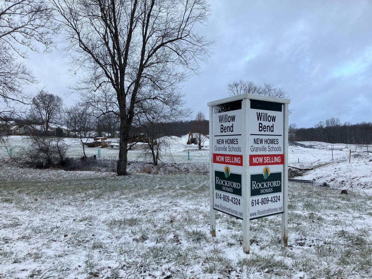 Willow Bend, the Rockford Homes housing subdivision under construction on the north side of River Road between Park Trails and Redwood Apartment Neighborhoods, will add traffic on River Road. Schottenstein Homes is seeking land to build apartments on the south side of River Road.