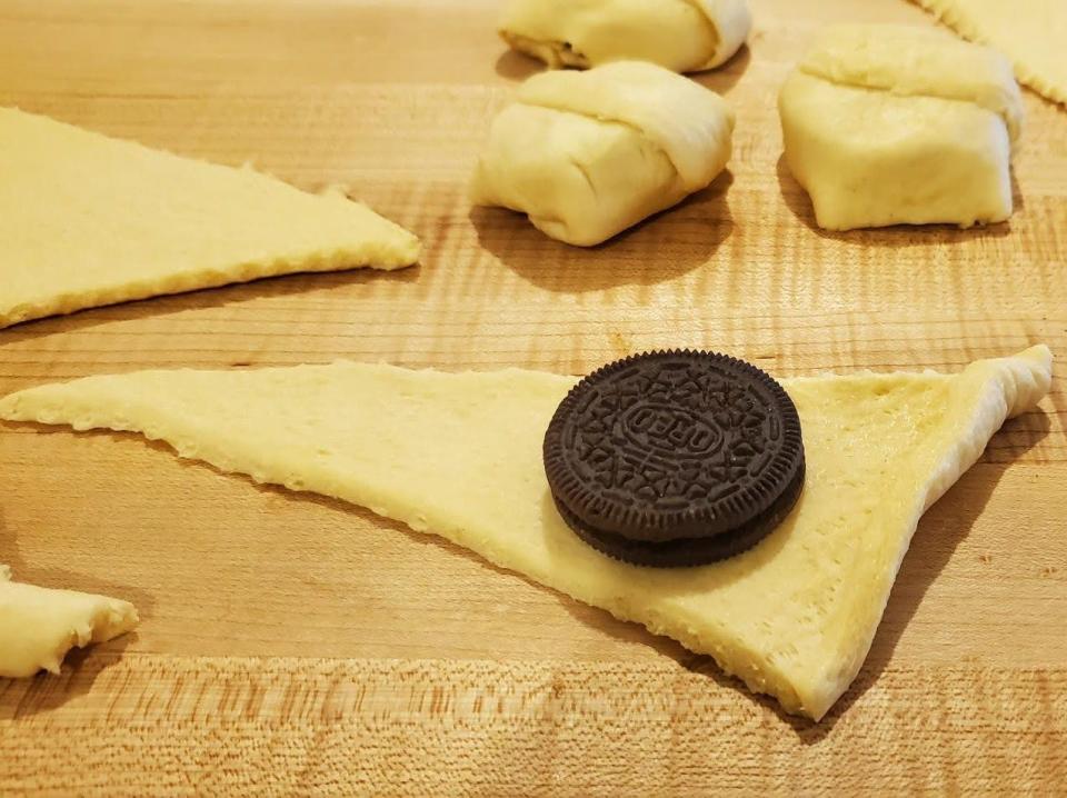 wrapping oreo in crescent dough