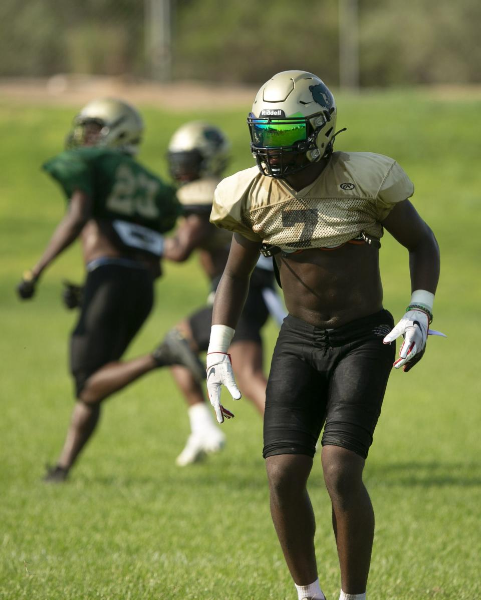 Basha High defensive back Jeremiah Vessel during a football practice at Basha High School in Chandler on August 16, 2021.