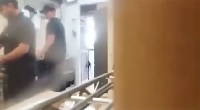 A young employee secretly filmed his manager.