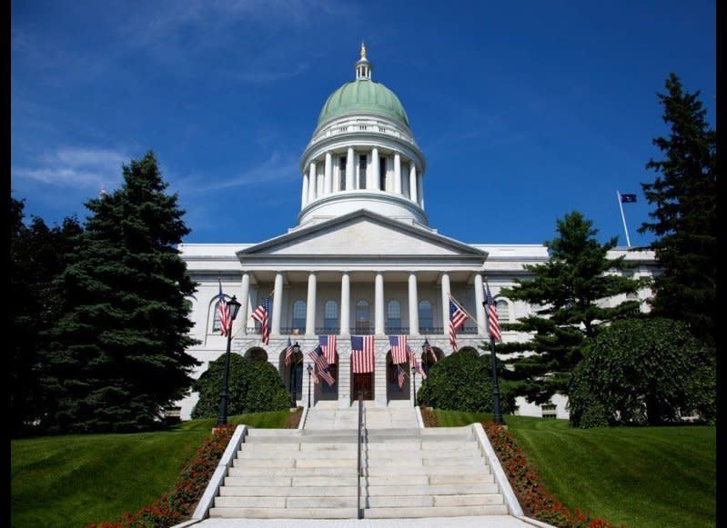 <strong>MAINE STATE HOUSE</strong>  Augusta, Maine    <strong>Year completed: </strong>1832  <strong>Architectural style:</strong> Greek Revival  <strong>FYI:</strong> The portico and front and rear walls are all that remain of the original, 1832 structure (designed by architect Charles Bullfinch). A major remodel in 1909–1910 enlarged the wings of the building and replaced the building’s original dome with a more elongated one.  <strong>Visit:</strong> Arrange a guided tour through the Maine State Museum, or check it out yourself Monday through Friday, from 8 a.m. to 5 p.m.  