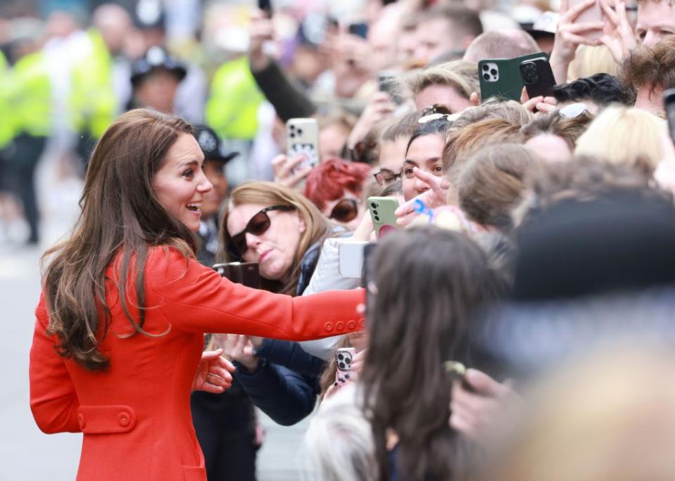 london, england may 04 catherine, princess of wales smiles as she speaks with well wishers during a visit to the dog duck pub during their visit to soho on may 04, 2023 in london, england photo by chris jacksongetty images