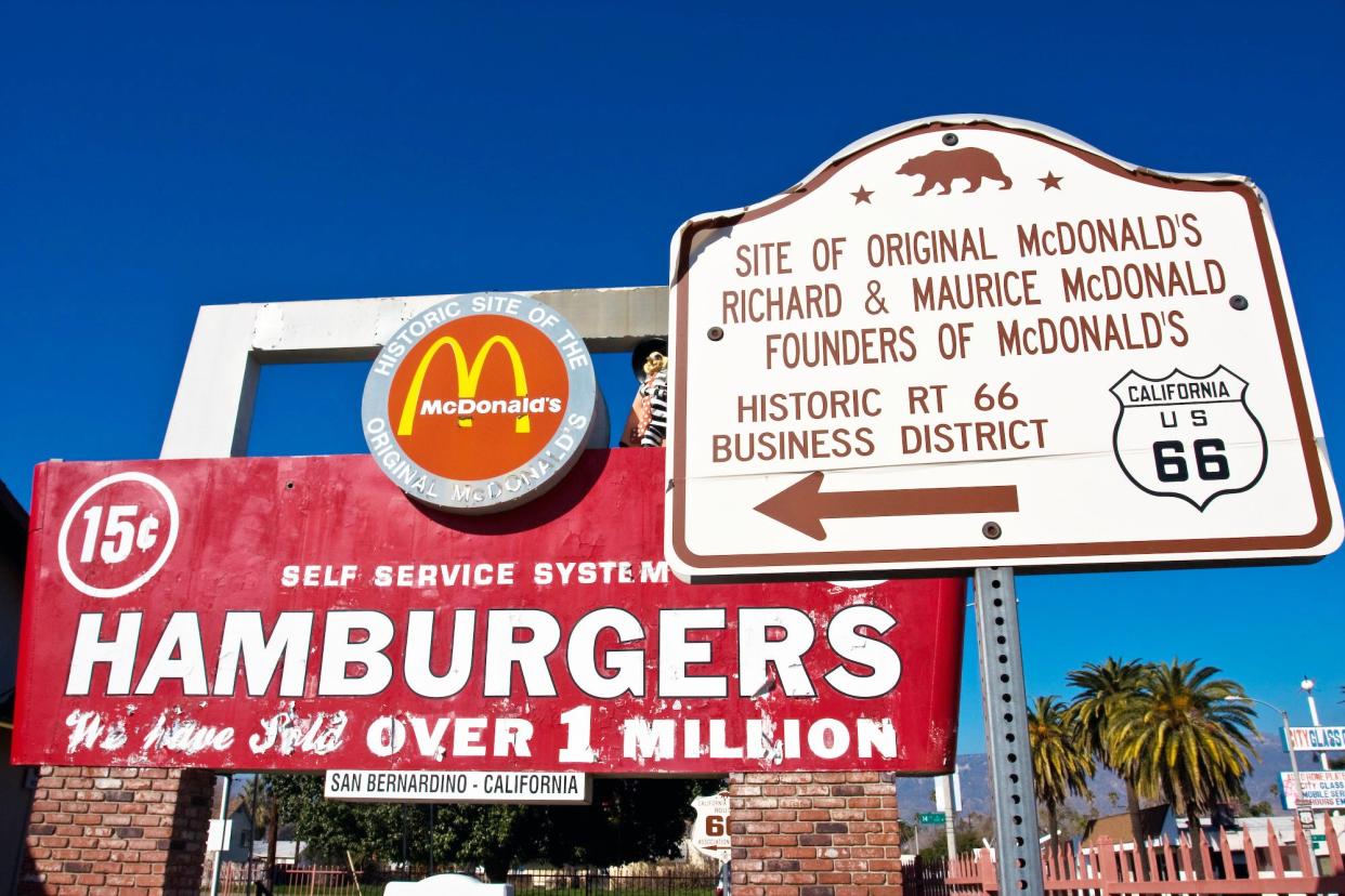 oldest mcdonalds restaurant with commemorative sign