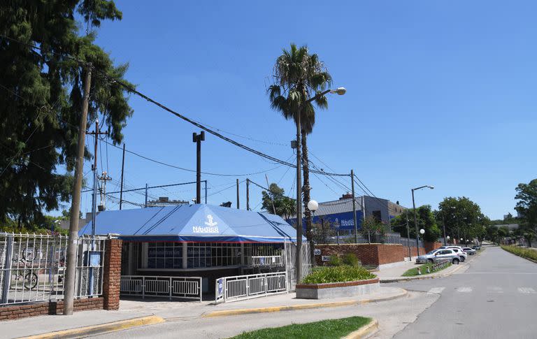 El Club Náutico Arsenal de Zárate, donde algunos de los condenados jugaban al rugby, estaba cerrado hoy