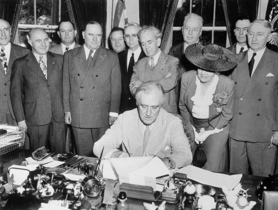 President Franklin Roosevelt today signed the G.I.Bill of Rights, which provides broad benefits for veterans of World War II. The ceremony was witnessed by members of the Senate and House and members of the American Legion and Veterans of Foreign Wars