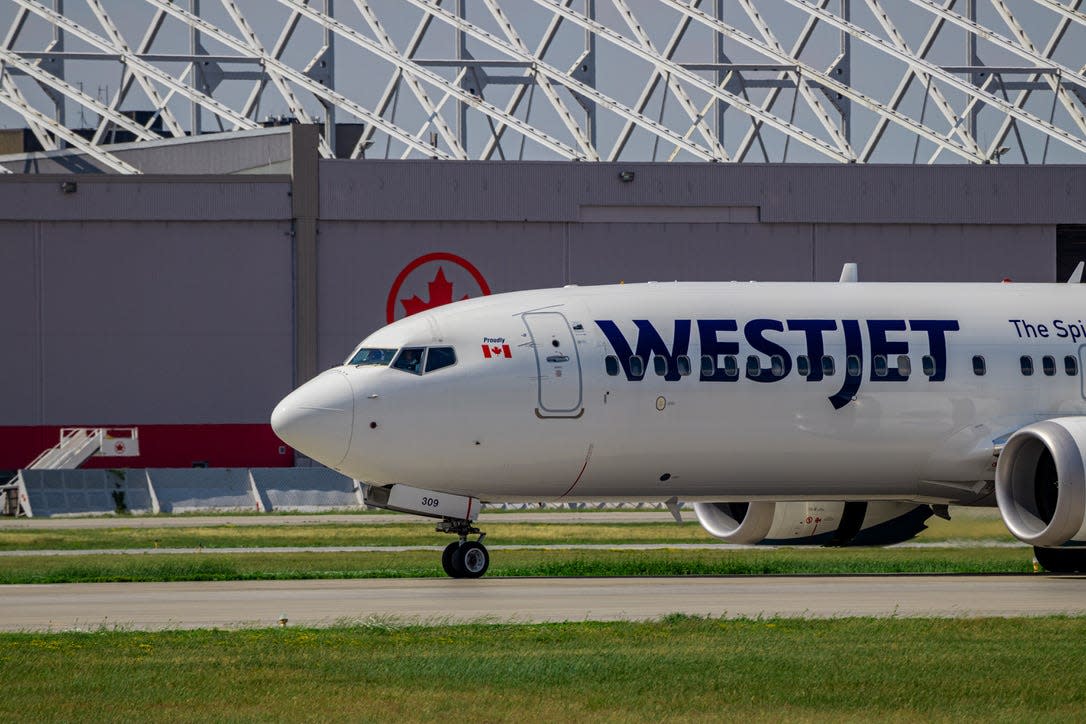 WestJet Boeing 737 MAX 8