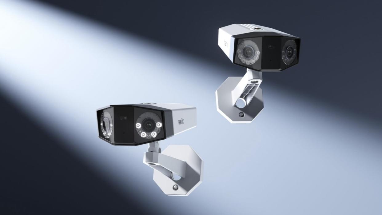  An image of two Reolink Duo 3 PoE cameras . 