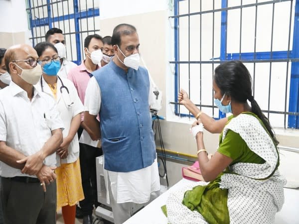 Assam CM Himanta Biswa Sarma met the passengers injured in the Jorhat boat accident today. (Photo/@himantabiswa) 