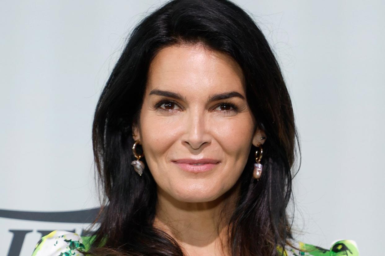 Angie Harmon 'Would Love' to Reprise Her Role as Abbie Carmichael in Law &amp; Order: 'She Was So Fun'